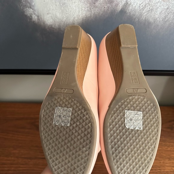 Blush wedge shoes US10 - Picture 5 of 5